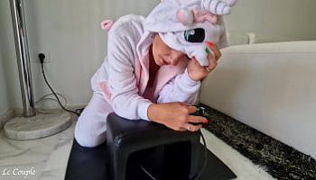 porno en la casa a escondidas y un penote y bajina