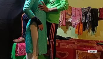 sexo de un ansino con una joven