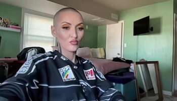immagini ilona staller oggi