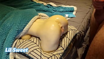 ensena a su hija a follar