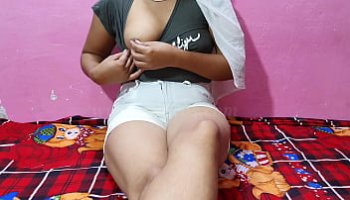 hot women striping naked