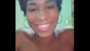 vovo comendo a novinha
