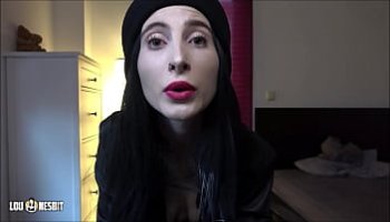 el culo de la senora de la limpieza me pone muy cachondo