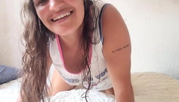 dos mujeres y un con dolador