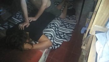 mujere con juguetes se uales