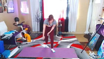 video femme porte jartelle