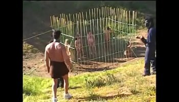 masturbazione sul divano