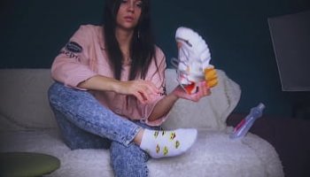 violandoa por su hijo