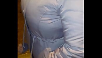 tight yoga pants twerk