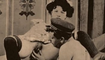 housewives nude
