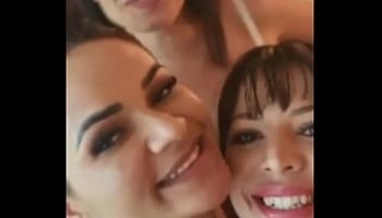 esposa trai marido com mendigo