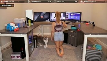 shemale fucks guy deep