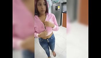 con su pantalon