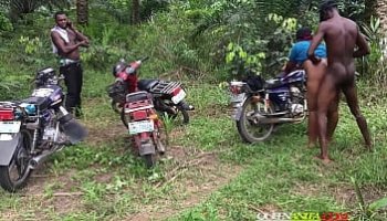 los hovre chupan la vajina