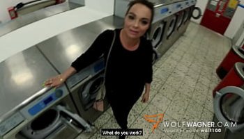 mujeres usando tanga