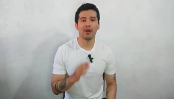 joven de 23 con su jefa