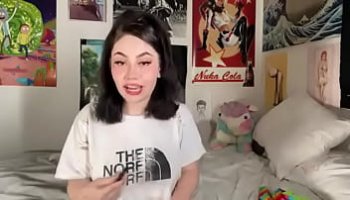 se folla a su madrastra