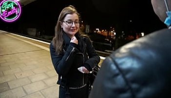 Como c culea una mujer ella misma con los dedos