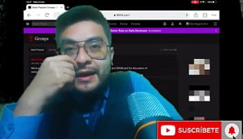 porno grafia chico limpia lapulita y la chica usa un viquino rosado