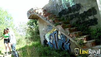 video beso arcoiris