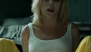 las mujeres se asen el sexo con unbpito falso