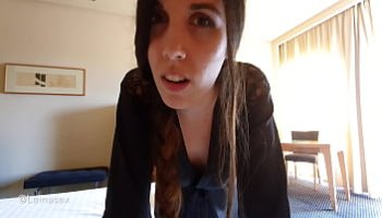 tres vombres negros y una mujer blanca