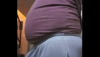 Una mujer y dos hombres se la follaron