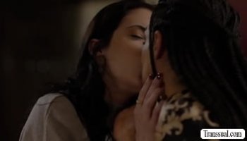 yasmine de leon creampie