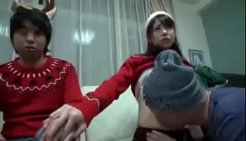 Niños teniendo sexo con mujeres