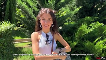 Porno de una muchacha que quiere hacer sexo con su amigo