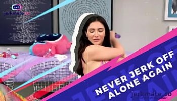 mulher chupando pomba
