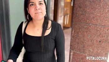 hombre folla a dos mujeres
